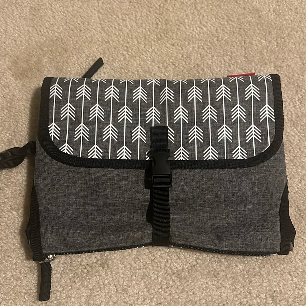 Lekebaby portable diaper changing pad